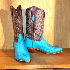 Tony Lama Ladies 7M Turquoise and Brown   Ostrich Western Boots
